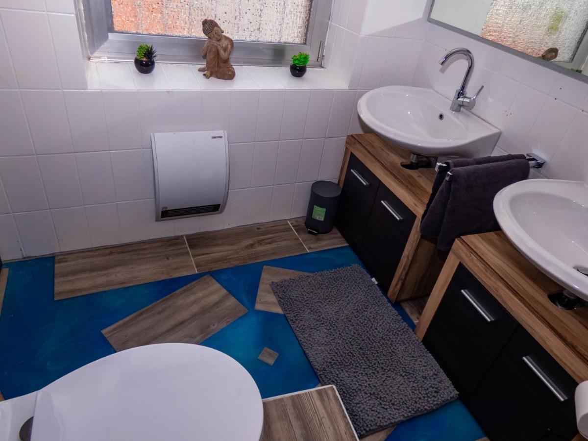 #214 Lux-Flat Im Herzen Von Neuss Mit Netflix & Prime Экстерьер фото