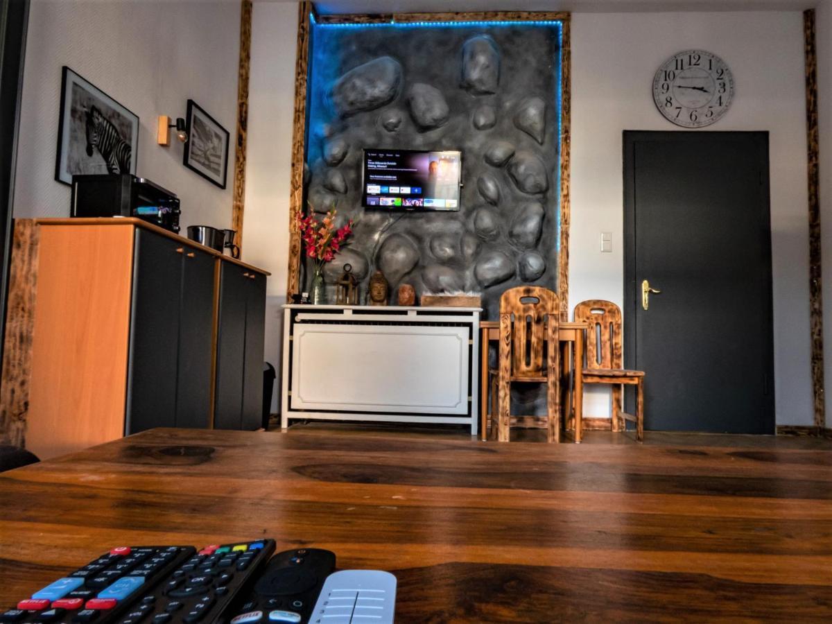 #214 Lux-Flat Im Herzen Von Neuss Mit Netflix & Prime Экстерьер фото